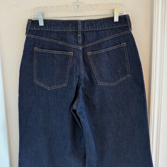 NWT Abercrombie & Fitch High Rise Wide Leg Trouser Jean in Rinse Wash - Picture 9 of 13